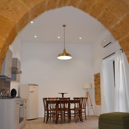 Ilgiardinodilina Apartamento Agrigento Exterior foto