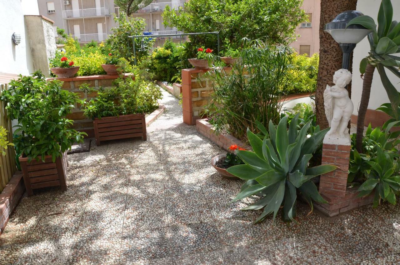 Ilgiardinodilina Apartamento Agrigento Exterior foto