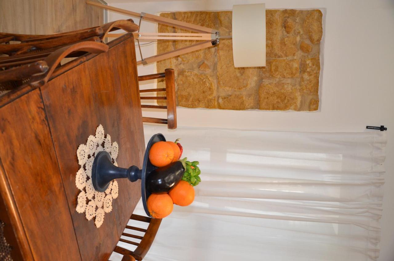 Ilgiardinodilina Apartamento Agrigento Exterior foto