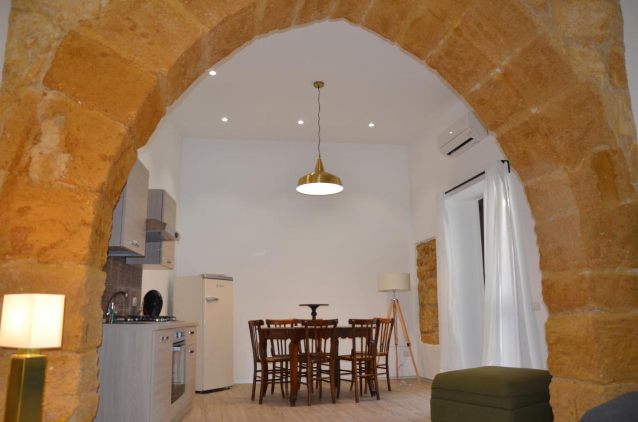 Ilgiardinodilina Apartamento Agrigento Exterior foto